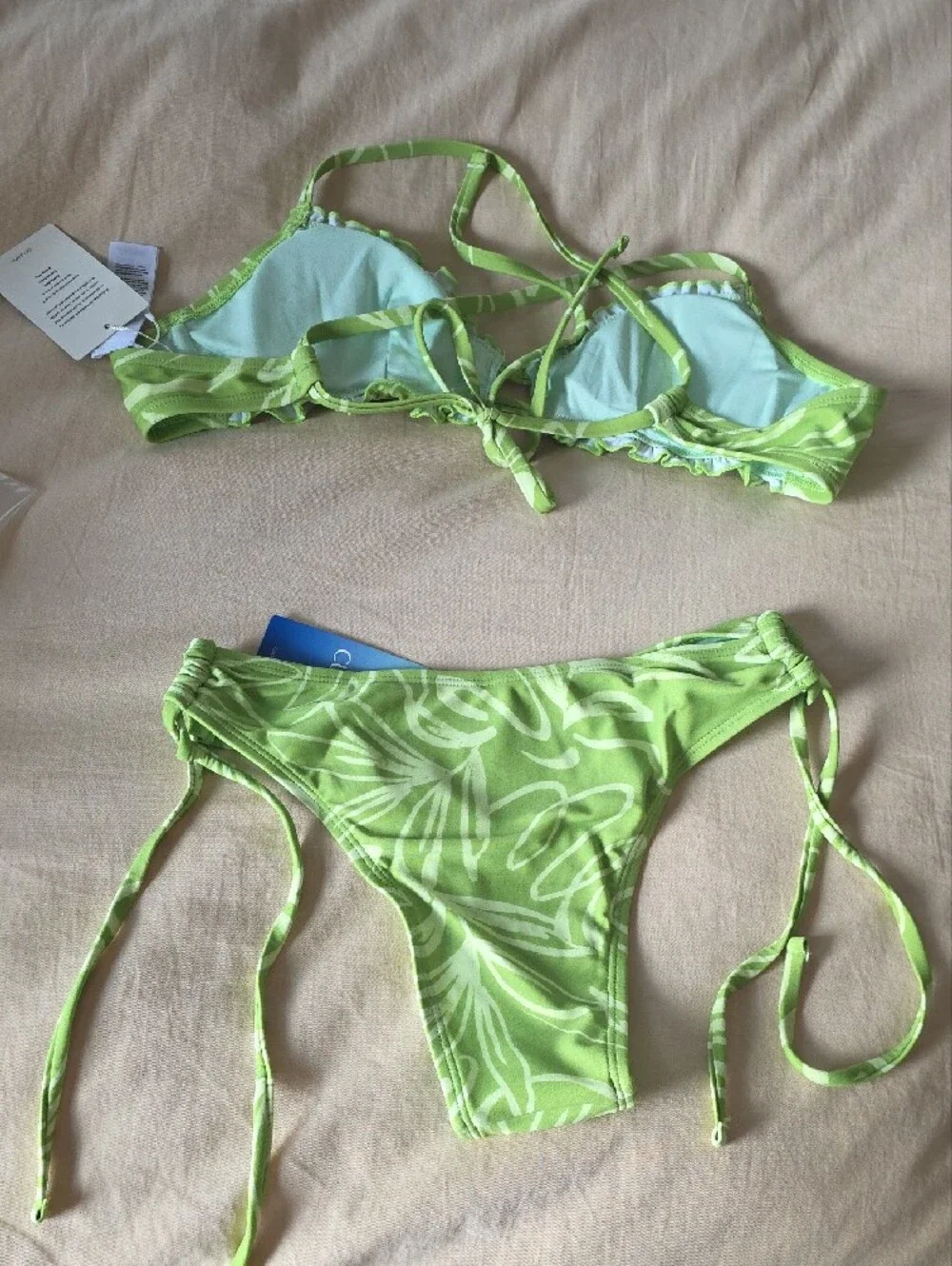 Cupshe Bright Green Tie-Back Bikini Set - Women's Swim